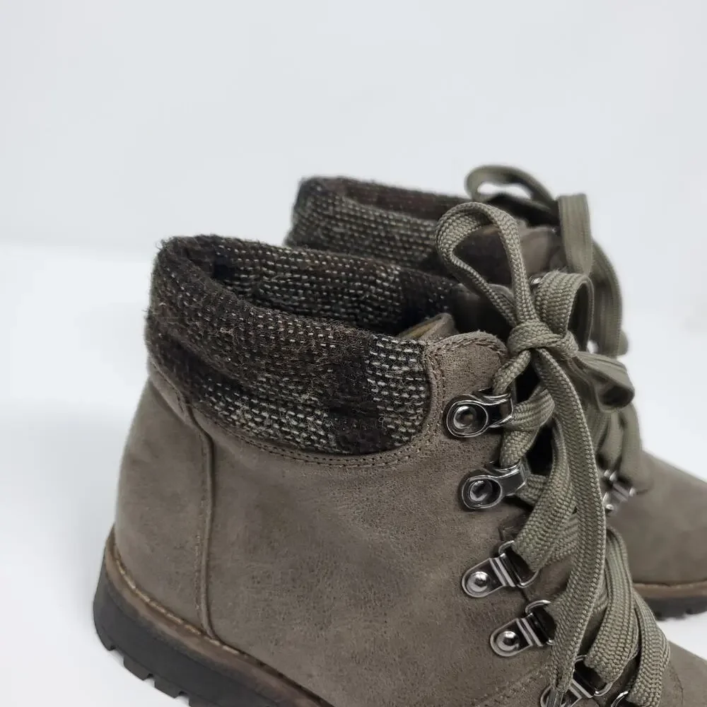 Sonoma Cindy Lace Up Ankle Boot in Stone Size 5